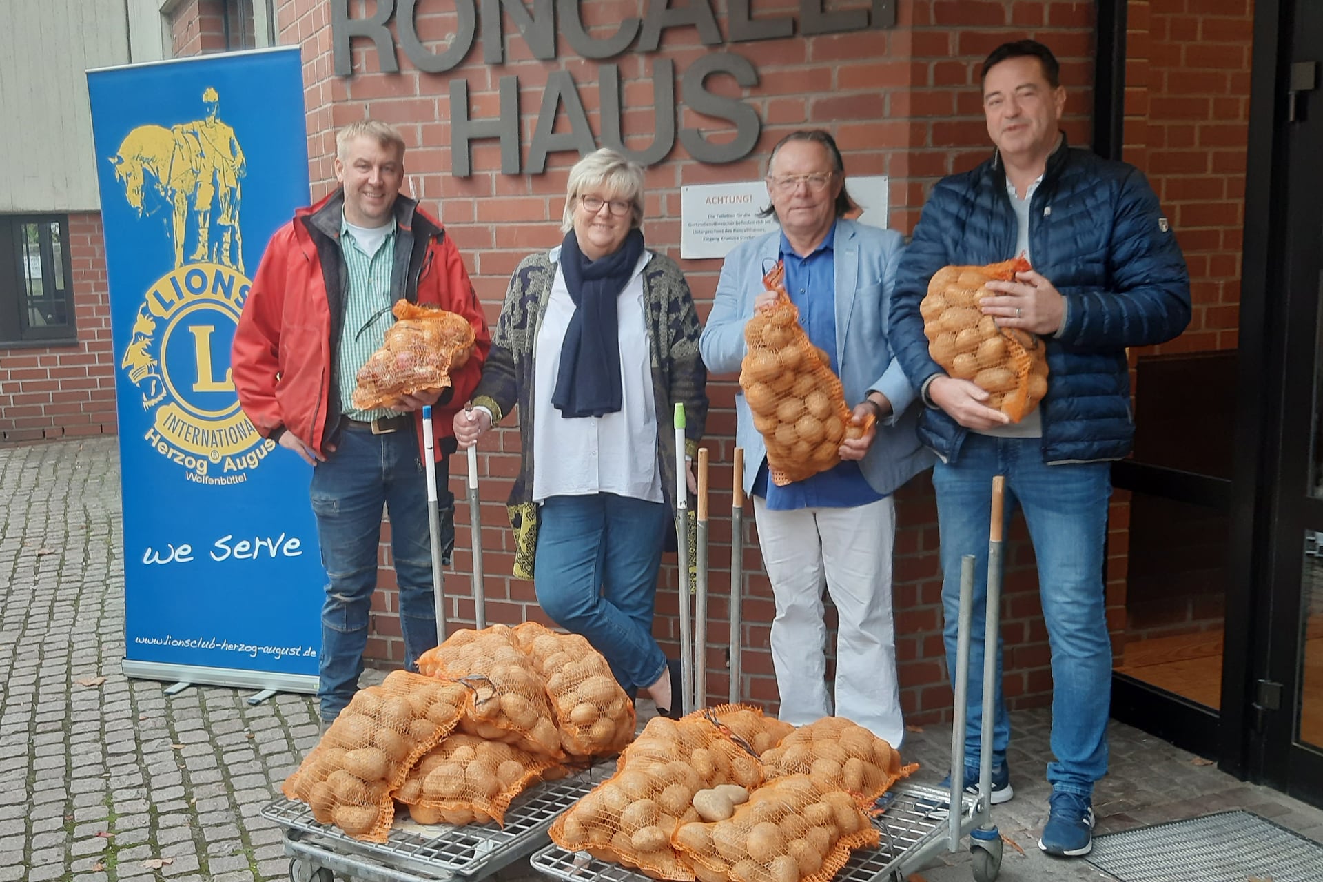 Lions Club Herzog August - Spende Suppenküche
