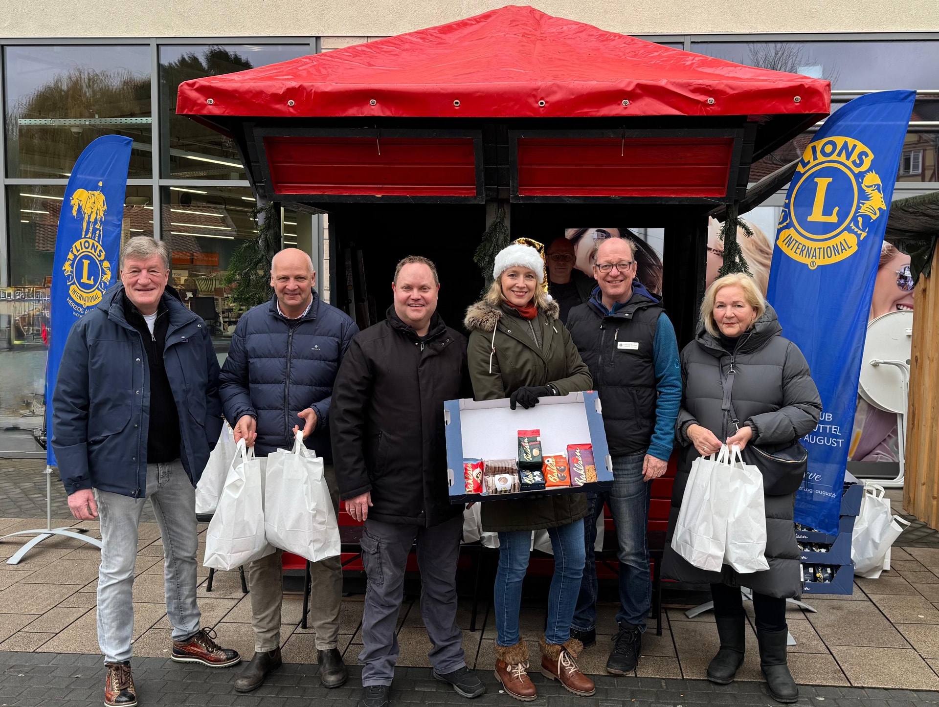 Lions Club Wolfenbüttel Herzog-August - Lions Kekse für den guten Zweck.
